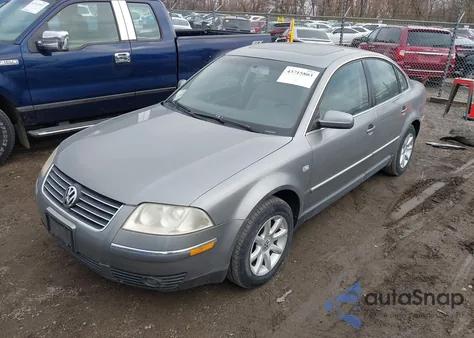 2004 Volkswagen Passat Gls from USA, damaged, VIN WVWPD63B04P097829